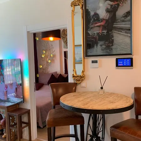 Atakoey Residance Bakirkoey Site Ici Luxury 公寓 *