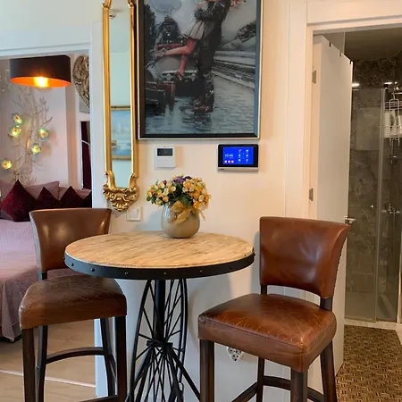 Atakoey Residance Bakirkoey Site Ici Luxury